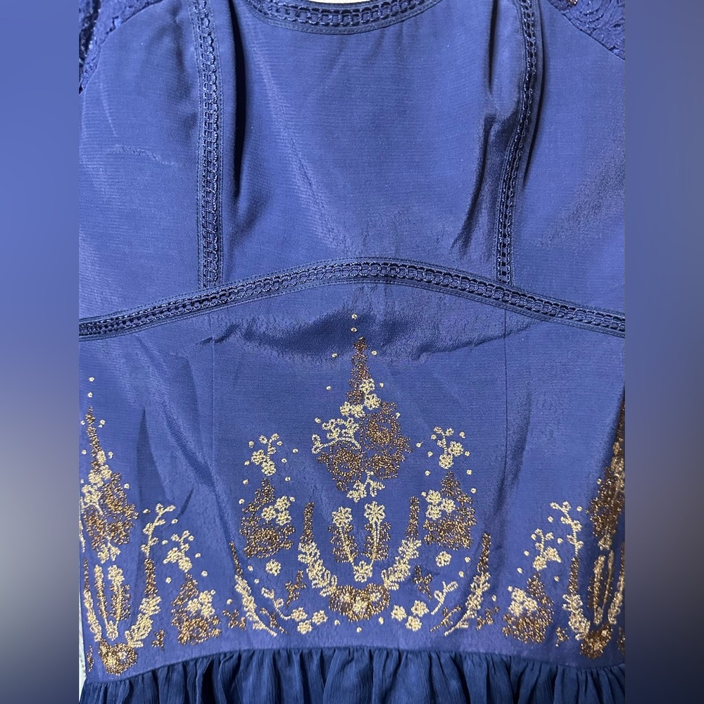 Free People Dream Garden Embroidered Hi-Low Dress, Blue w/Gold Accents, Size 6 - Picture 3 of 3